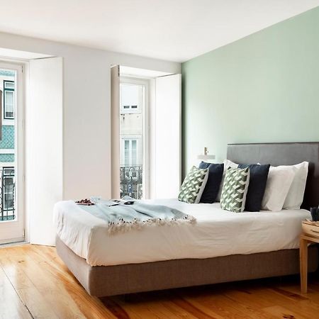 Altido Stylish 5Br Apt With Big Terrace In Principe Real Lissabon Exterior foto