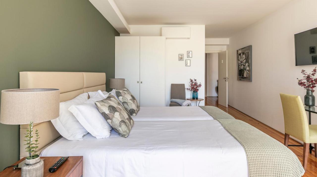 Altido Stylish 5Br Apt With Big Terrace In Principe Real Lissabon Exterior foto